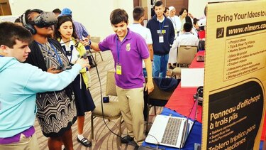 Estudiantes presentan proyectos en feria científica del ingenio