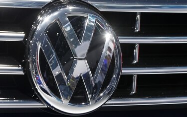 Brasil multa a Volkswagen por manipular emisiones de gases de sus vehículos