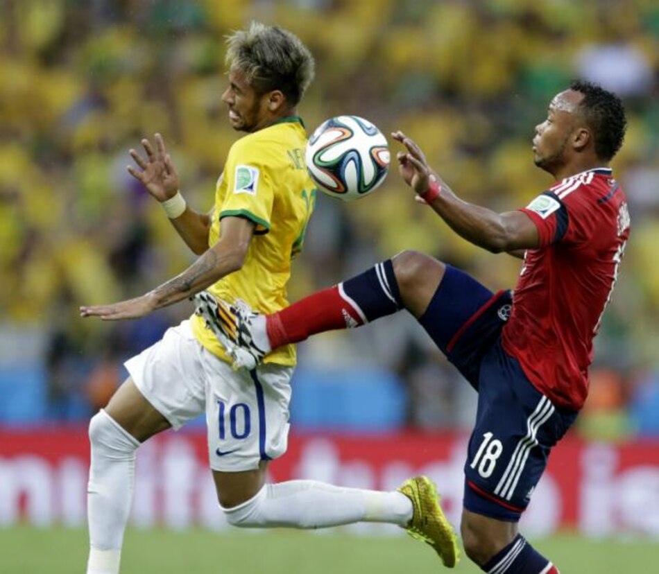 FIFA no sancionará a Zúñiga por lesión a Neymar