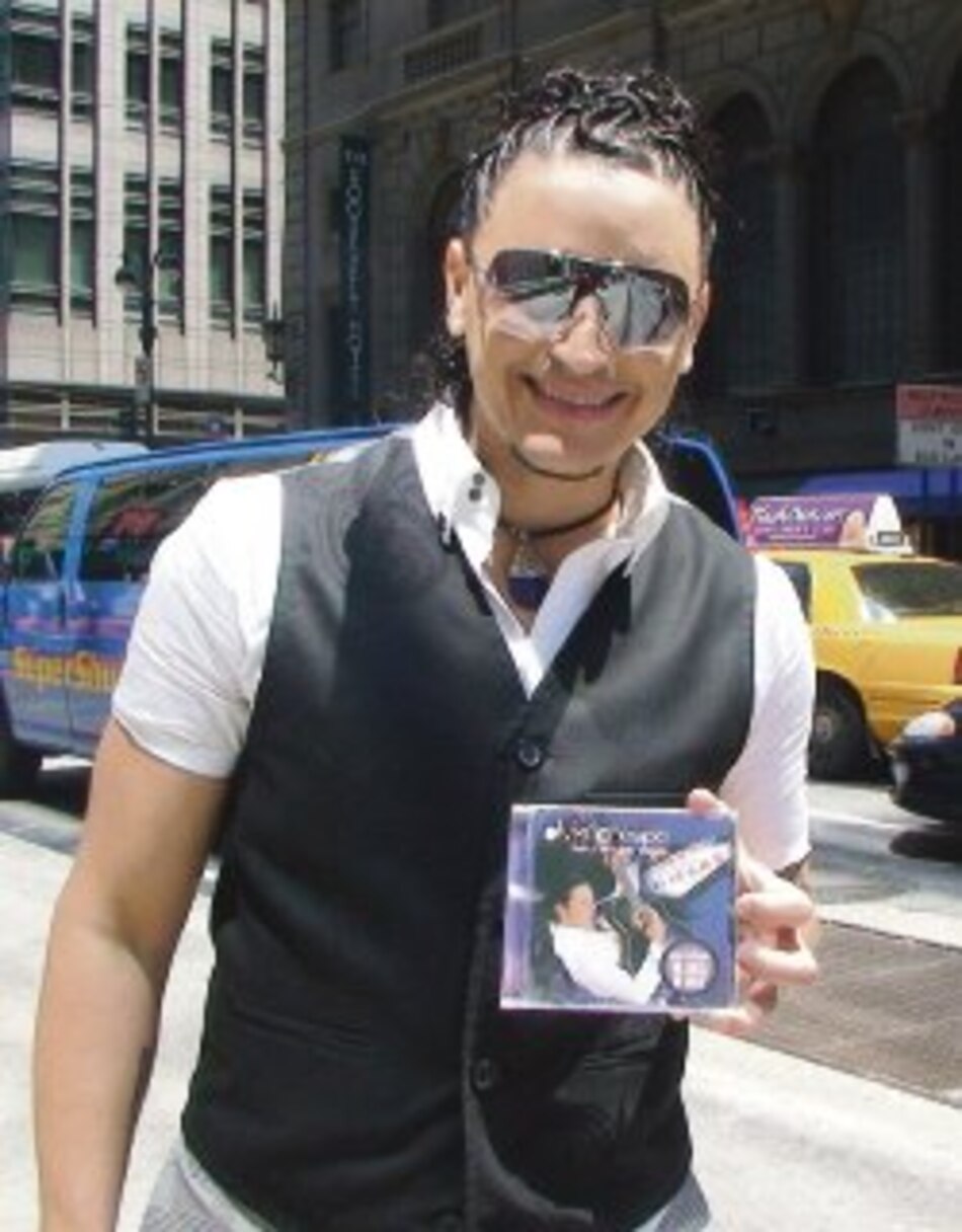 Elvis Crespo, ¿un superhéroe?