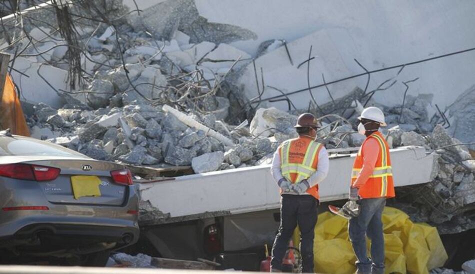 Policía de Miami comienza una investigación por homicidio luego de colapso de puente