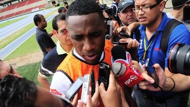 El último partido de fútbol de Luis Tejada, en la liga de veteranos