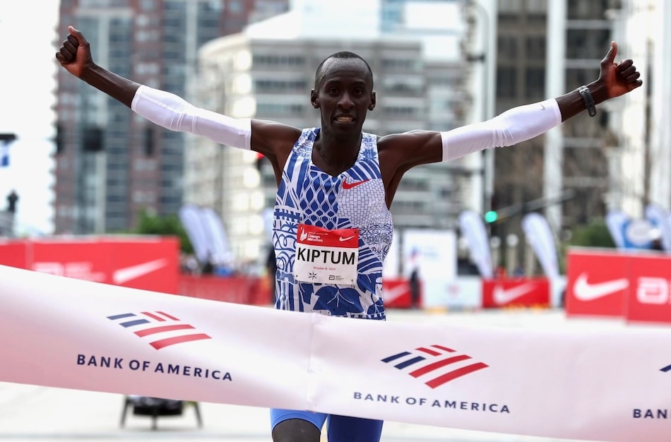 Kiptum le arrebata a Kipchoge el récord del mundo en el Maratón de Chicago
