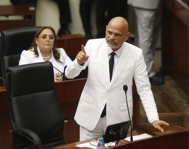 Presentan denuncia contra contralor Gerardo Solís por presunto incumplimiento de sus funciones