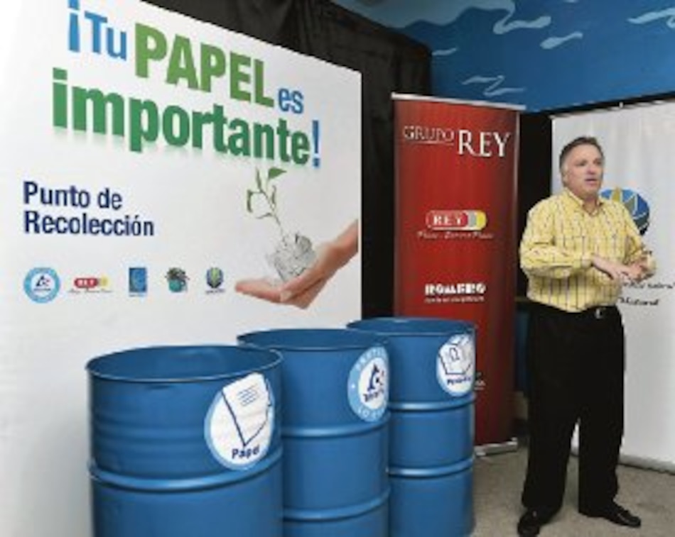 Empresas promueven el reciclaje de papel