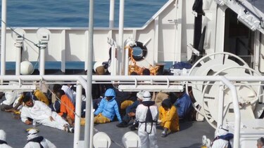 Naufragio de barco con cientos de migrantes aumenta la presión sobre la Unión Europea