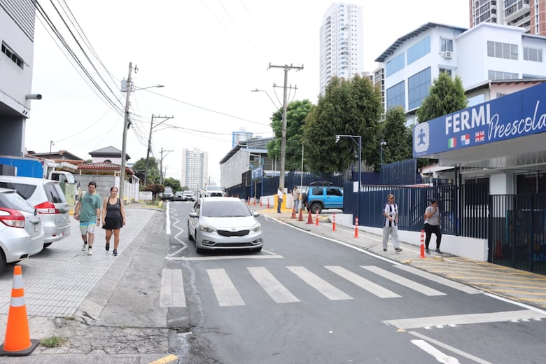 Reorganizan tránsito en San Francisco: calles Los Lirios y 72 ahora en un solo sentido