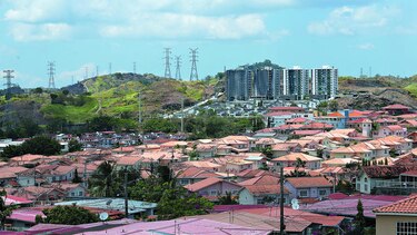 Condicionan nuevos permisos de obras en Condado del Rey
