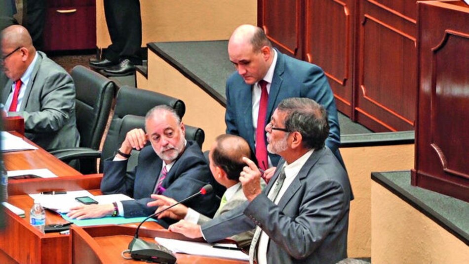 Arranca debate del quinto bloque