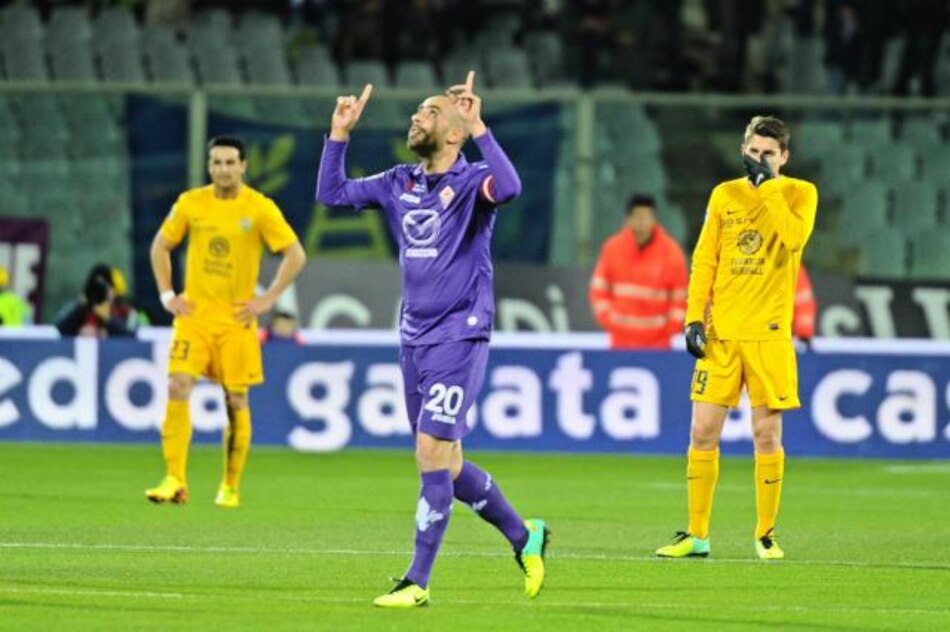 Español Borja Valero marca doblete en victoria del Fiorentina