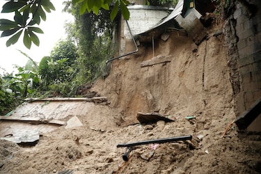 Se eleva a 19 la cifra de fallecidos por las fuertes lluvias en El Salvador
