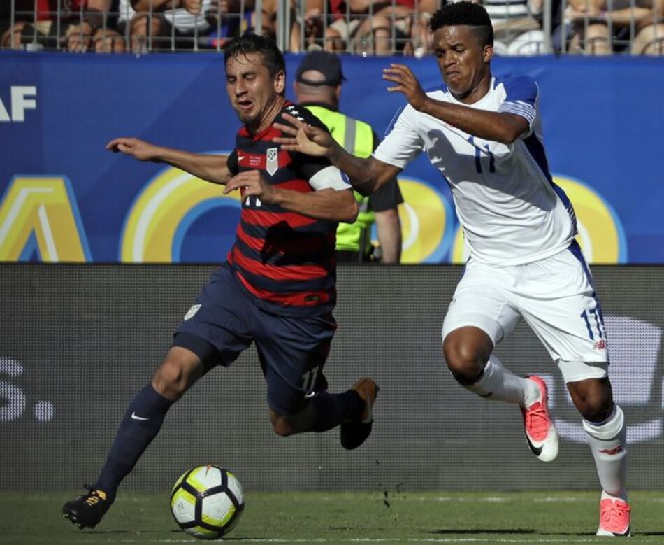 Olimpia de Honduras le da la bienvenida al panameño Luis Ovalle