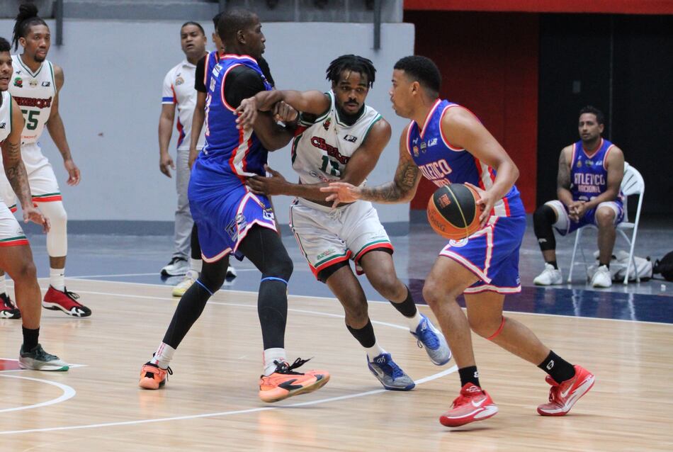 Toros parten por delante en la semifinal tras superar al Atlético Nacional