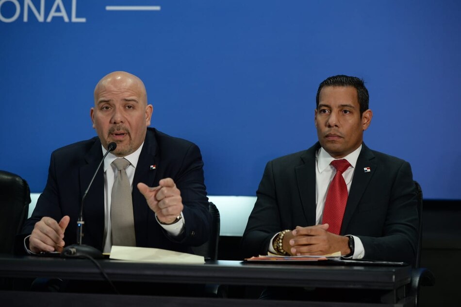 Ministros Mirones y Romero culpan al sistema y a los pasados gobiernos por masacre en La Joyita