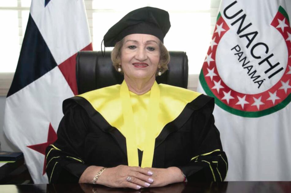 Cortizo aprueba la reelección de la rectora de la Unachi