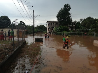 Calles y casas inundadas en Panamá Oeste tras intensas lluvias