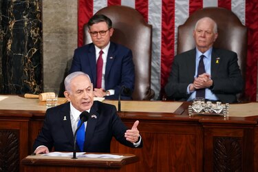 Netanyahu acusa a quienes protestan en su contra de ser ‘idiotas útiles’ de Irán