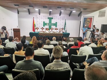 Encuentro de opositores concluye sin acuerdo para  frente único contra el MAS de Evo