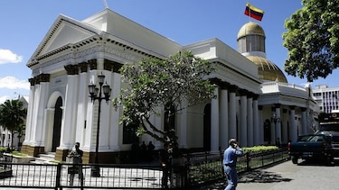 Parlamento venezolano reforma la Ley de Hidrocarburos para incentivar inversión extranjera