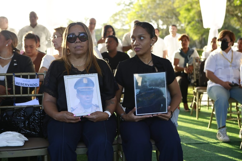 Panamá conmemora la invasión en medio de reclamos de familiares de las víctimas