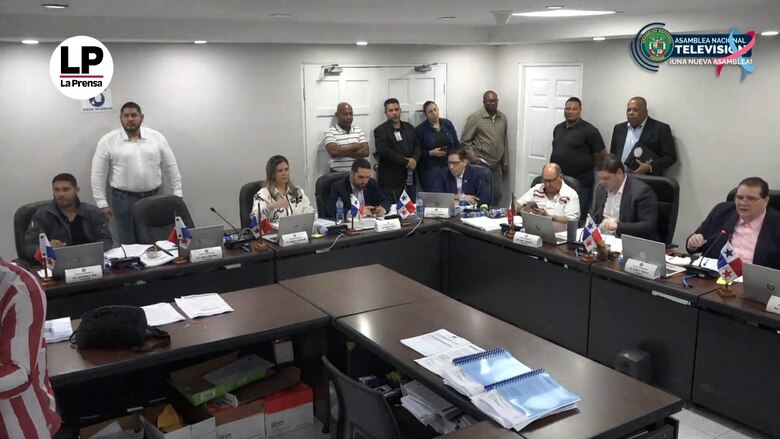 Diputados aplauden el incremento al presupuesto 2025; ‘paguemos impuestos’ pidió Cohen