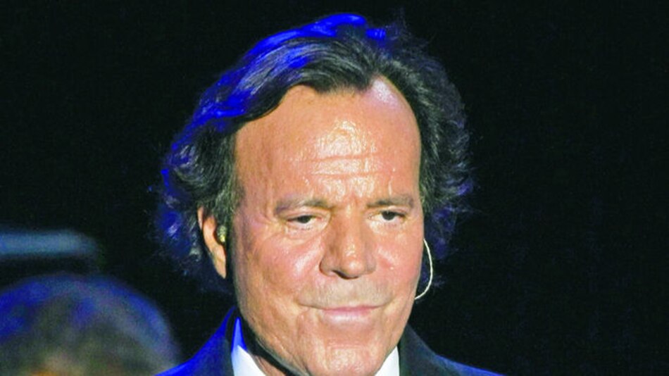 Julio Iglesias presenta ‘Fallaste corazón’
