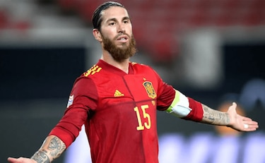Sergio Ramos deja la selección de España