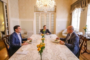 Cortizo almuerza con Crispiano Adames, a pocos días de la elección del presidente de la Asamblea