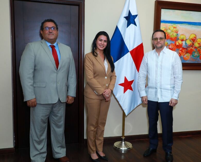 Inversionistas interesados en instalar astillero en Panamá
