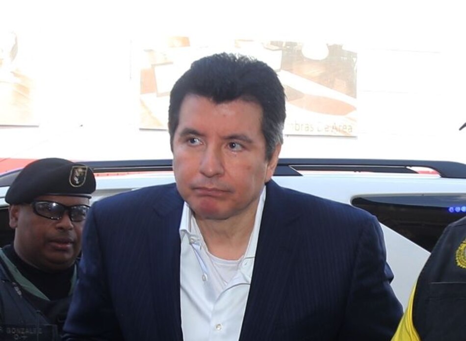 Enriquecimiento supera los 2 millones de dólares