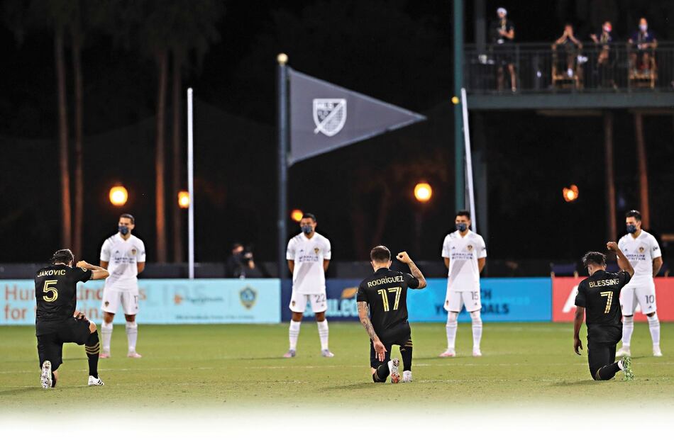 El panameño Carlos Harvey se une a una selecta lista