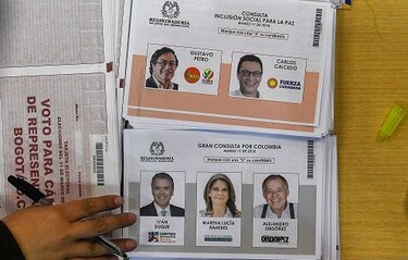 Iván Duque y Gustavo Petro, las cartas presidenciales de la derecha e izquierda en Colombia