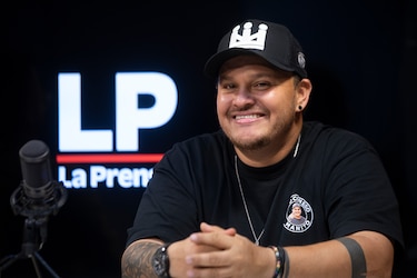 ‘Ojito con eso’: Niko Arango, el mecánico que exhibe las descaradas artimañas y estafas a dueños de autos