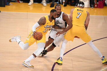 Leonard se crece en triunfo de Clippers sobre los Lakers de LeBron