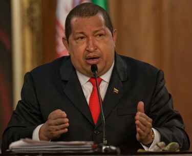 Debaten elegir a Chávez como presidente eterno del Partido Socialista Unido