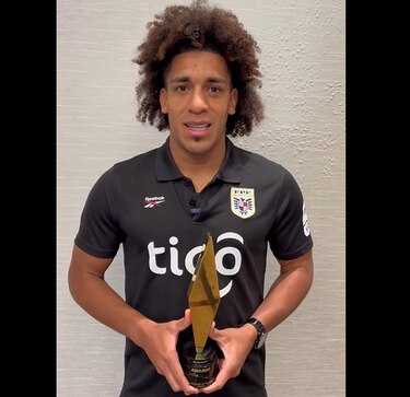 ‘No me lo esperaba’, dice Carrasquilla tras ser seleccionado como el Jugador del Año en la Concacaf