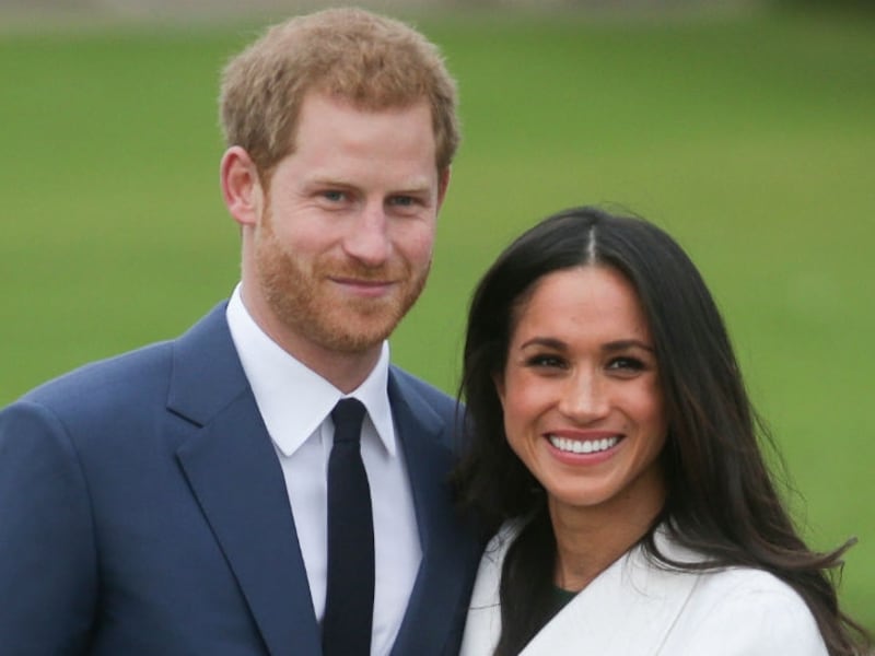 El príncipe Harry y Meghan Markle se mudarán de vuelta al Reino Unido, reportan medios internacionales