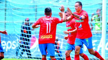 Otro gol más para Blas