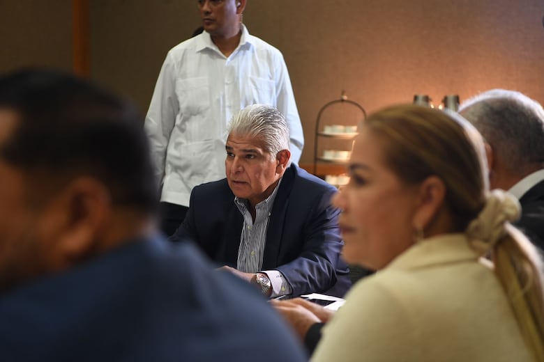 Mulino se reúne con la bancada de Realizando Metas; anunció que también conversará con los independientes