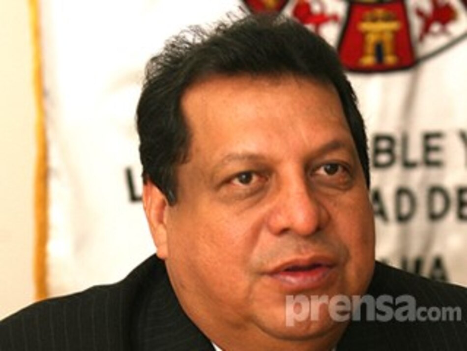 Cruz interpone hábeas corpus para lograr libertad de Salas