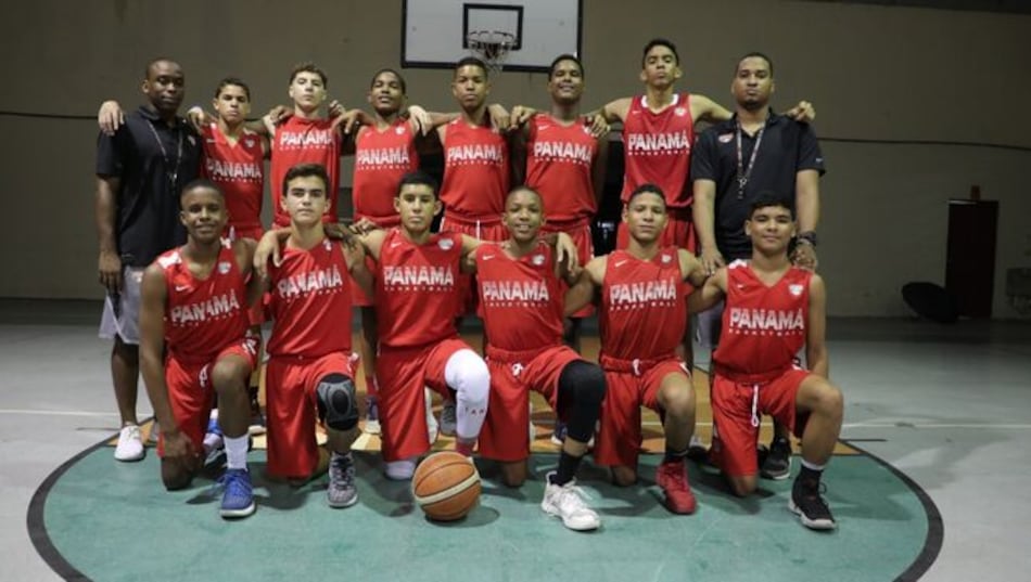 Quinteto panameño sale a defender su título centroamericano