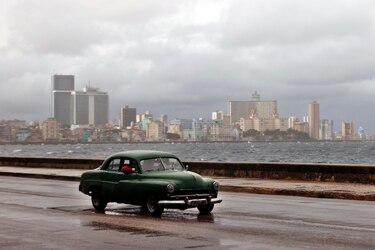 Rusia anuncia cese temporal de vuelos a Cuba por la crisis de combustible en la isla