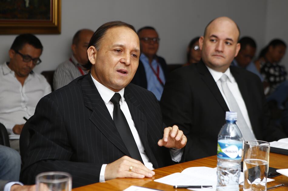 Tribunal Electoral negó recusación de Martinelli a magistrado Heriberto Araúz