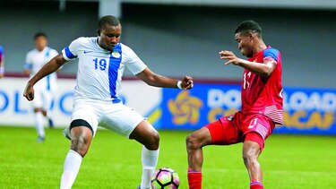 Panamá jugará el lunes con el ganador del grupo B
