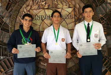 Olímpicos de la física panameña competirán en Uruguay