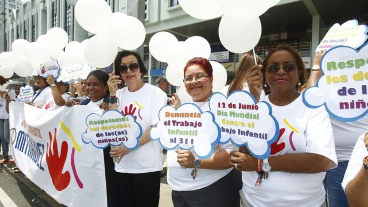 Realizan cadena humana para decirle un ‘no’ al trabajo infantil