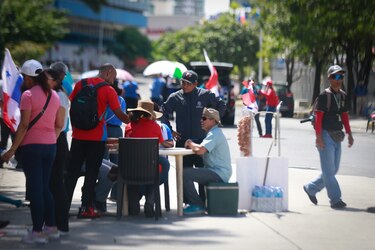 Crisis educativa: el ingreso de 35 mil estudiantes a la universidad está en riesgo