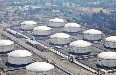 Pemex reduce en 56% sus pérdidas