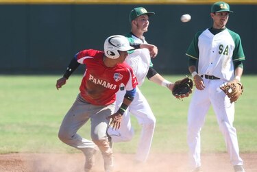 Panamá vence a Sudáfrica y sigue invicto