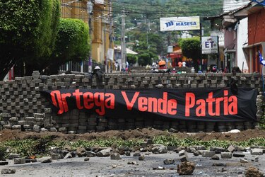 Entre miedo y barricadas, Masaya resiste al asedio del gobierno nicaragüense